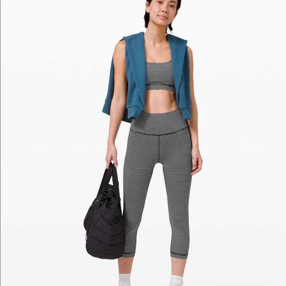 Lululemon Wunder Under High-Rise 21" *luxtreme - Picture 4 of 9